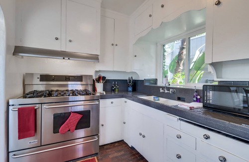 La Mesa House | Welcoming bungalow with den, ideal for longer stays, near everything!