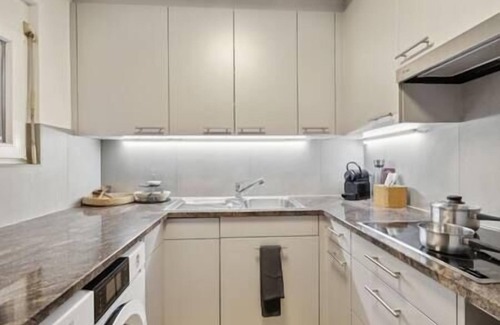 Tannenboden Apartment | Welcoming Comfort in Wetzikon's Core!