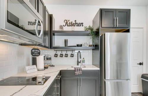 Norwood Apartment | Welcoming Studio ~ 8 Mi to Downtown Cincinnati!