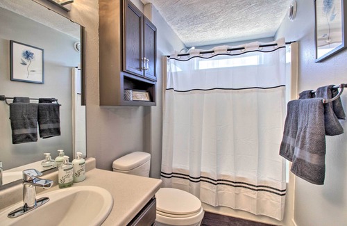 West Fargo House | Welcoming West Fargo Retreat w/ Backyard!