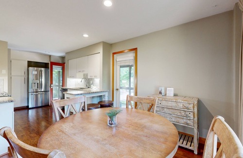 Gilford Condo | Well-appointed condo with beach access, pool, tennis court, & washer/dryer