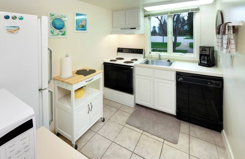 Cedar Condo | Well Appointed & Updated condo, Outside heated pool, Lovely patio