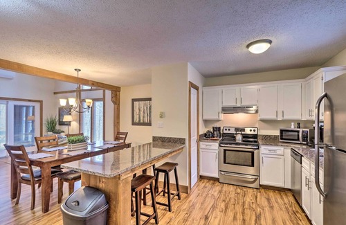 Tannersville Villa | Well-Appointed Villa w/Sauna at Camelback Mtn