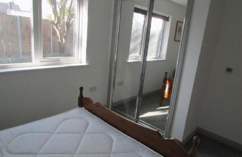 Hemsby House | Well Designed Bungalow In The Seaside Resort Of Hemsby, Ref 99011Og