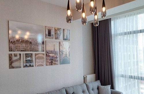 Kucukcekmece Apartment | Well-Designed Flat At Resıdence