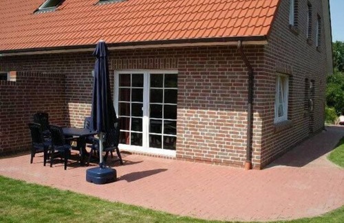 Norddeich House | Well-equipped, family and dog-friendly vacation home, semi-detached house