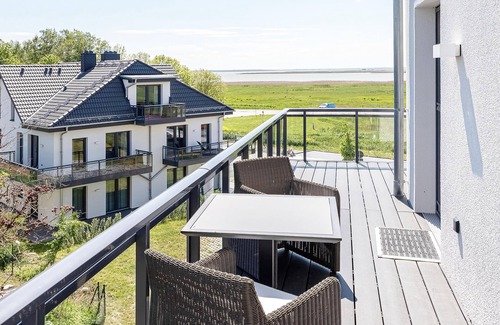 Ostseebad Wustrow Apartment | Wellness vacation with large south-east balcony and view of the Saaler Bodden