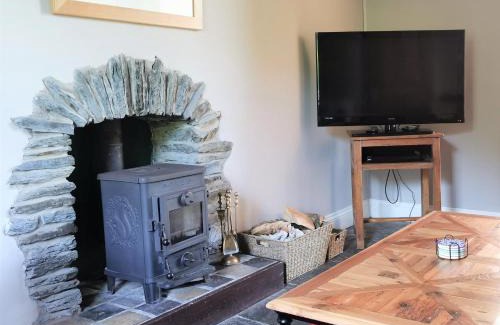 Llanfyrnach House | Wellstone Cottages - Jasmine