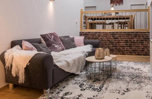 Fischbachau Apartment | Wendelstein Lodge Loft Apartment - Modern furnished in alpine style