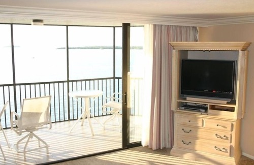 Punta Rassa Condo | Were 100% & Better than ever, Redecorated, New LR furniture, Bikes - Great Rates