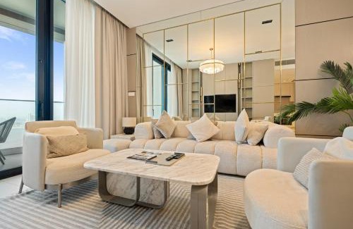 Jumeira 1 Apartment | Werova - Sea View 3br With Hotel Facilities Access