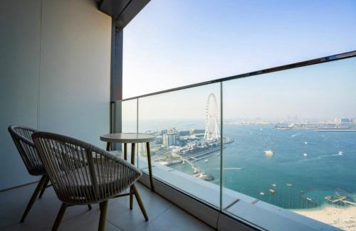 Jumeira 1 Apartment | Werova - Sea View 3br With Hotel Facilities Access