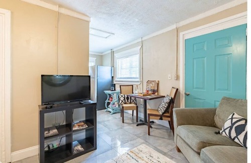 Atlanta Apartment | Wesher Studio G By Dtown, Walk to GWCC & Benz Stdm