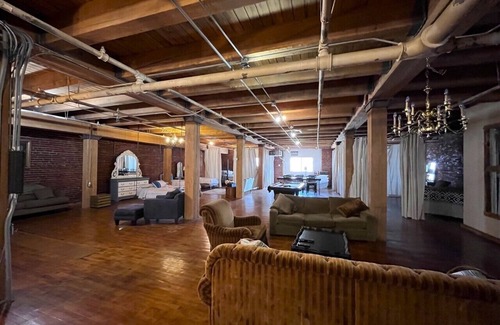 Kansas City Condo | West Bottoms Loft - Kettle Candy