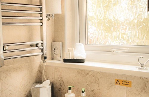 Richmond Bed & Breakfast | West End Guest House