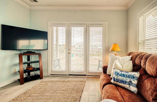 Ocean Isle Beach Apartment | West End Isle Retreat