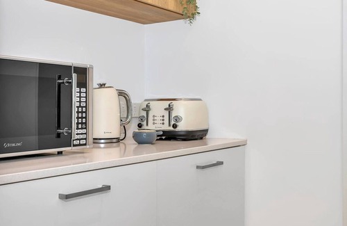 Adelaide Central Business District Apartment | West End Penthouse Sky high Resort style Haven