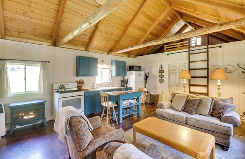 Rexford Cabin | West Kootenai Cabin in Amish Country!