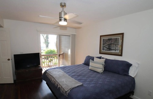 Spirit Lake Condo | West Lake Okoboji Rental. On the water with great green space.