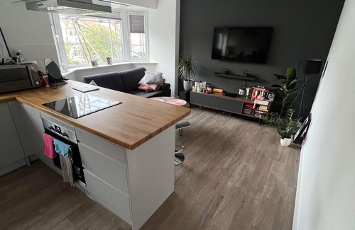 Lady Margaret Apartment | West London Apartment