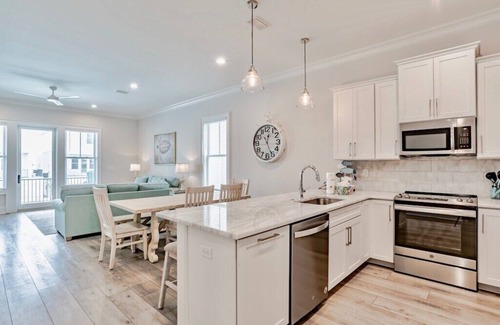 Gulf Shores House | West Side Cottages GG | Beach Cottage, Pet Friendly, Pool, Beach/Lagoon Access!