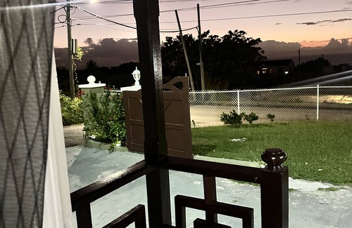 Prospect Apartment | West View 3- Modern Studio Apartment