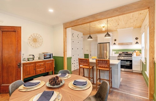 Eastside Apartment | Westcott flat, Five minutes to SU