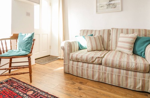 Castallack Cottage | WESTERLY COTTAGE, pet friendly, character holiday cottage in Penzance