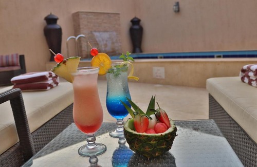 Madinat Zayed Hotel | Western Hotel - Madinat Zayed