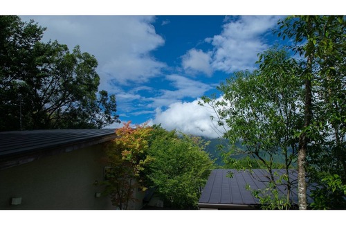 Yufuin Onsen Hotel | Westernstyle detached room with openair bath Aqu/Yufu Ōita