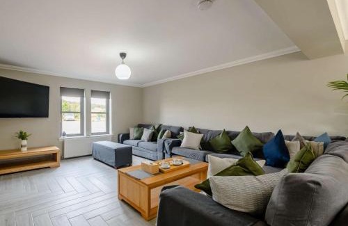 Alexandria House | Westertonhill Lodge 5 Newbuild with Hot Tub Option