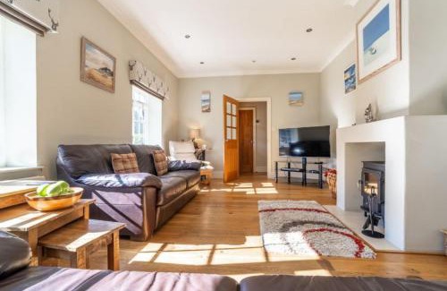 Thornham House | Westgate Cottage T 4