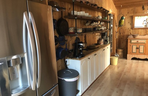 Thousand Oaks House | Westlake Village Charming Country Cottage In Beautiful Garden Setting