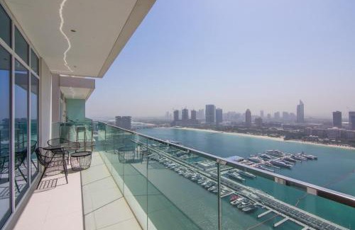 Dubai Marina Apartment | Westminster Beach Front