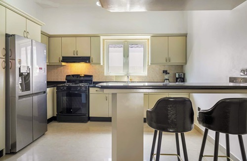 Opal House | Westpunt Holiday Home