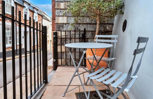 Kingsand House | Westward