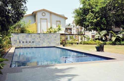 Benaulim Apartment | Westwinds Holiday Apartment with pool near Benaulim beach