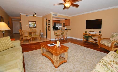 Treasure Island Apartment | Westwinds Waterfront Resort