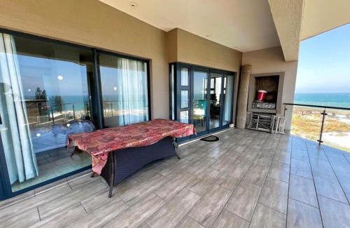 Margate Apartment | Whale Rock Unit 8