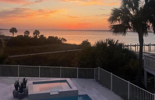 Navarre Beach House | WHAT-A-BEACH