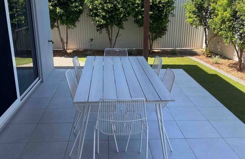 Bargara House | Where are you staying? “The Other Place”!