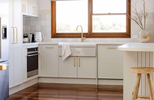 Burrill Lake House | Where We Escape - Holiday Management welcomes you to The Palms at Burrill Lake