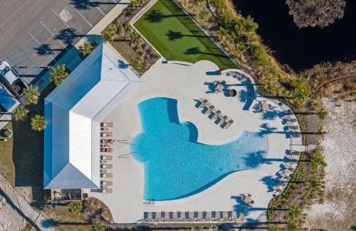 Orange Beach House | Whiskey Sands - Luxury by Gulf State Park, Great Views, Walk to Beach and Restaurants, Beautiful Pool, Fenced Yard!