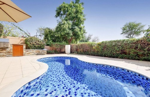 Dubai Apartment | Whispering Pines - Exquisite Three Bedroom Villa
