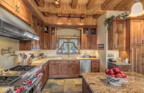 Jay House | Whispering Pines Lodge - Near Whiteface Mtn, Lake Placid