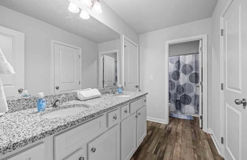 Grayson House | Whispering Pines Residence on Clark Lake Ln