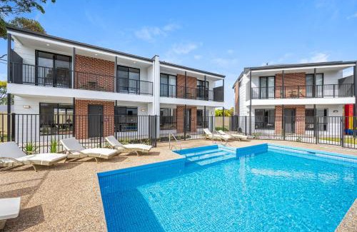 McLaren Vale Villa | Whispering Vines