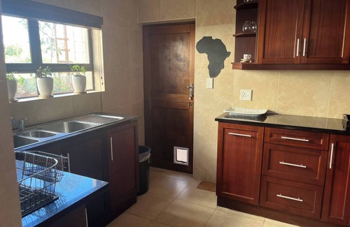 Calypso Beach House | Whispering Waves - Serene Langebaan Getaway with Breathtaking Views