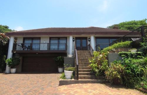 Scottburgh House | Whispering Waves Villa
