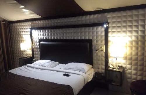 Lonavala Resort | Whispering Woods Resort